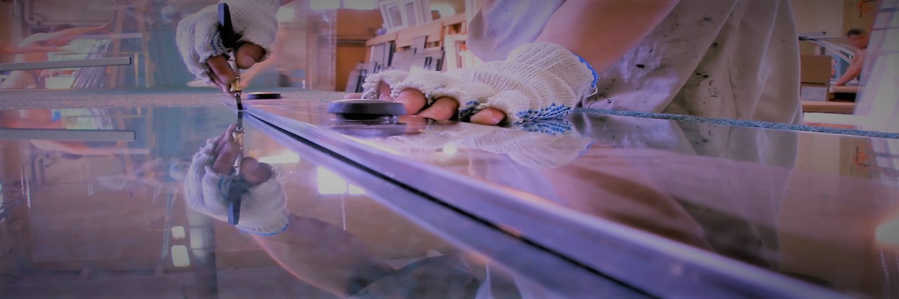 Slider, Glass Cutting Service in Nunhead, Peckham, SE15